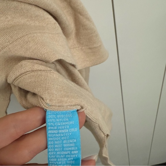 J. Mclaughlin Abigail Cashmere Blend Poncho Sweater - Picture 3 of 4